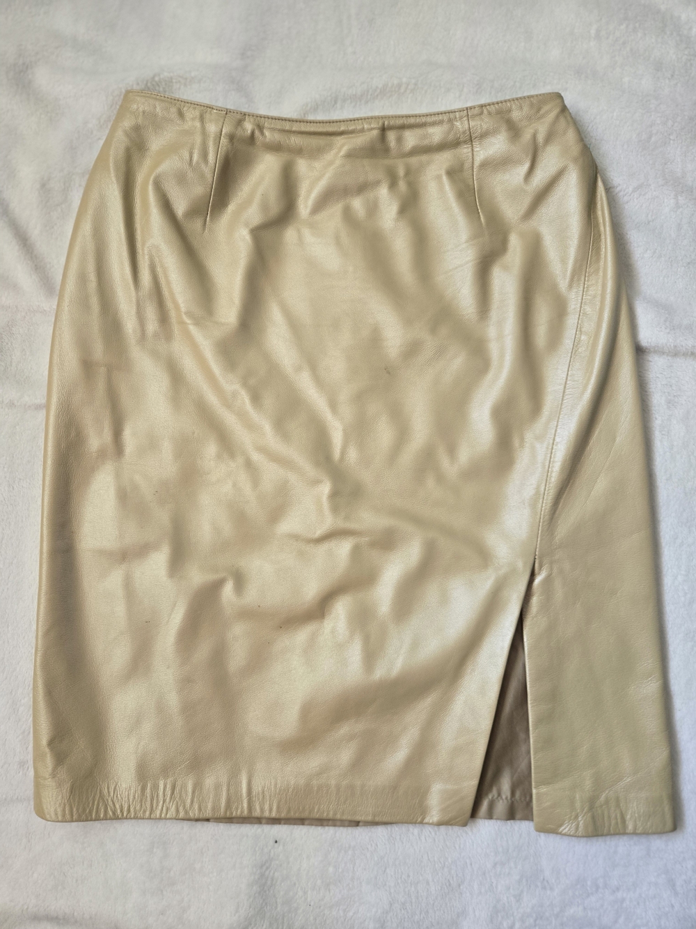 Danier Cream Leather Pencil Skirt with Side Slit